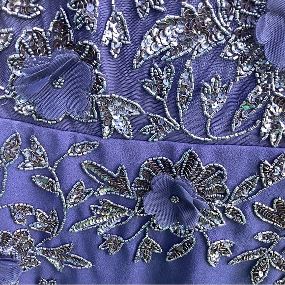 Adrianna Papell - Picture 7 of 9